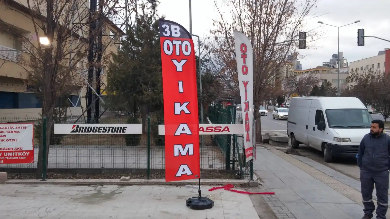 oto-yikama-yelken-bayragi-30